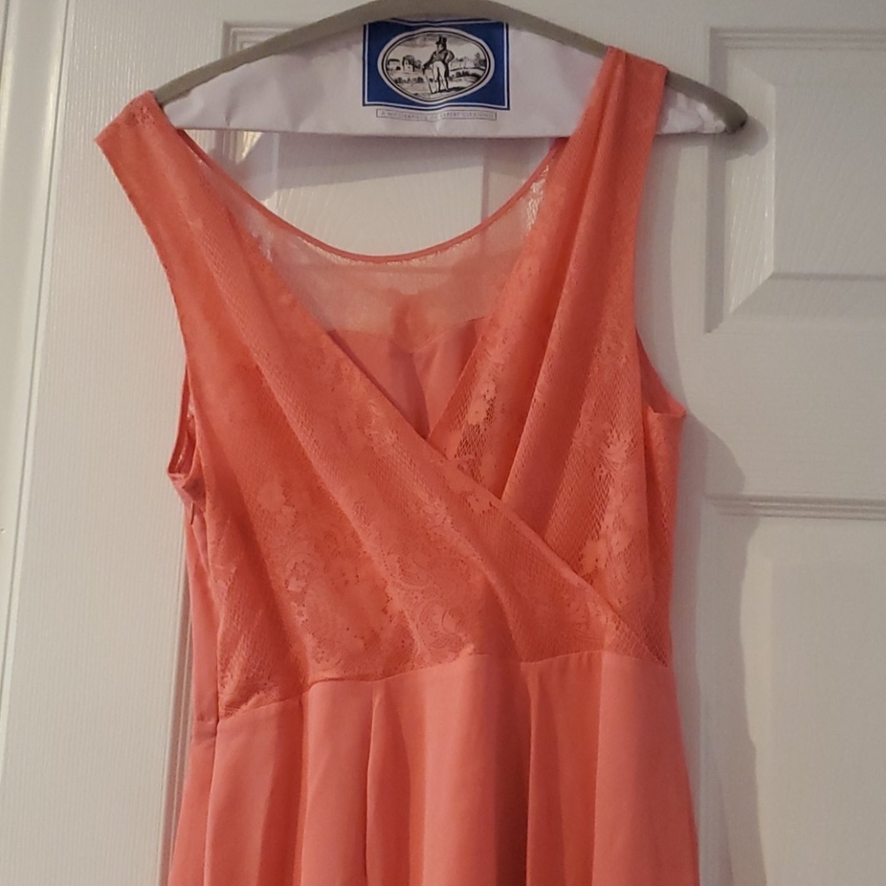 Dress - Picture 2 of 2